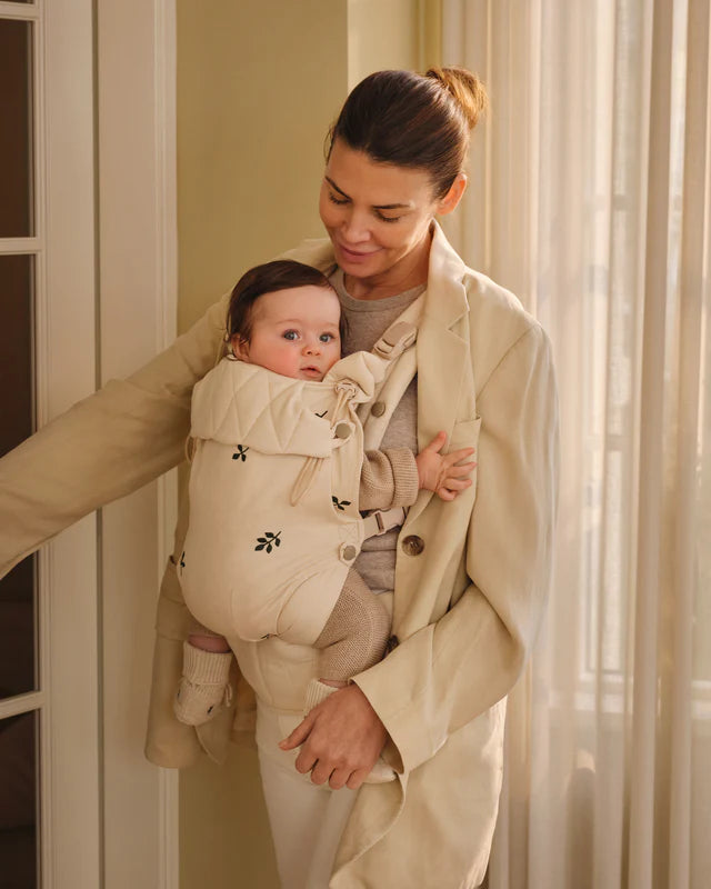 Ergonomic Baby Carrier - Organic cotton - Magnetic buckles - Beige - Moonboon