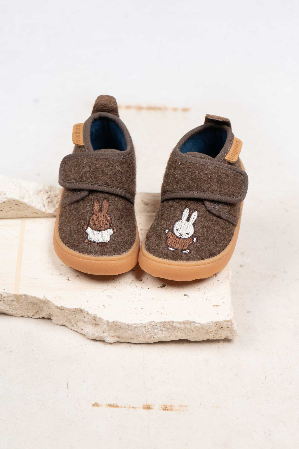 Barefoot slofjes - Miffy x Bisgaard barefoot basic – Wol – Bisgaard