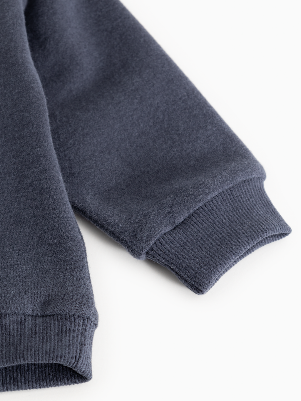 Sweater Tammas B – Ink – Modal & biologisch katoen – MarMar Copenhagen
