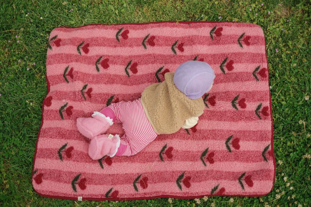 Thumbled Light Deken – Cherry Pattern – 100% Wol – Alwero