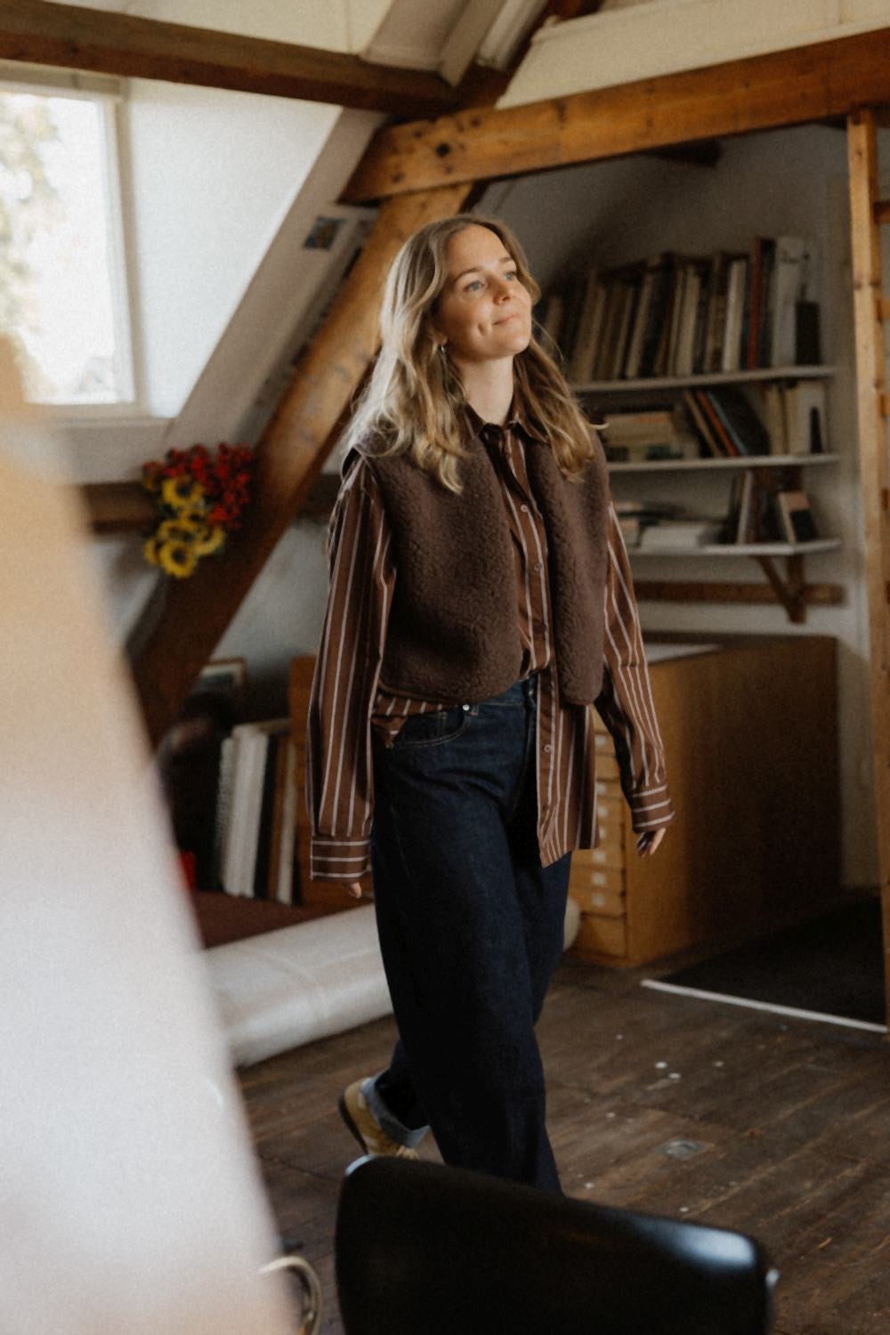 Camino Gilet – Choco Martini Light – Women's cropped 100% wool vest – Alwero