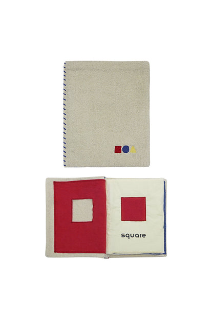 Sensory Book Bauhaus – Sensorisch activiteitenboek – 22 × 28 cm – Lorena Canals