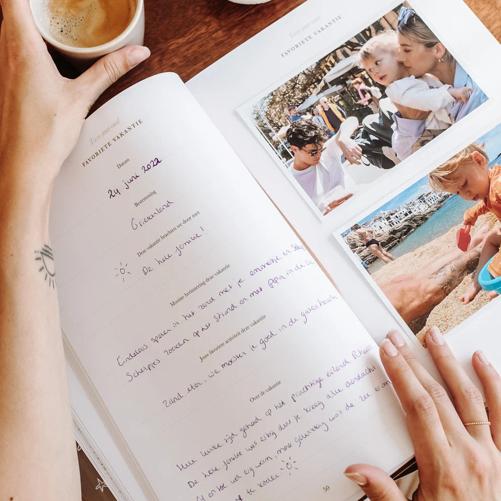 Toen jij steeds groter werd – Livre souvenir d'enfance à compléter de 1 à 10 ans avec souvenirs et étapes clés – Birth Lines