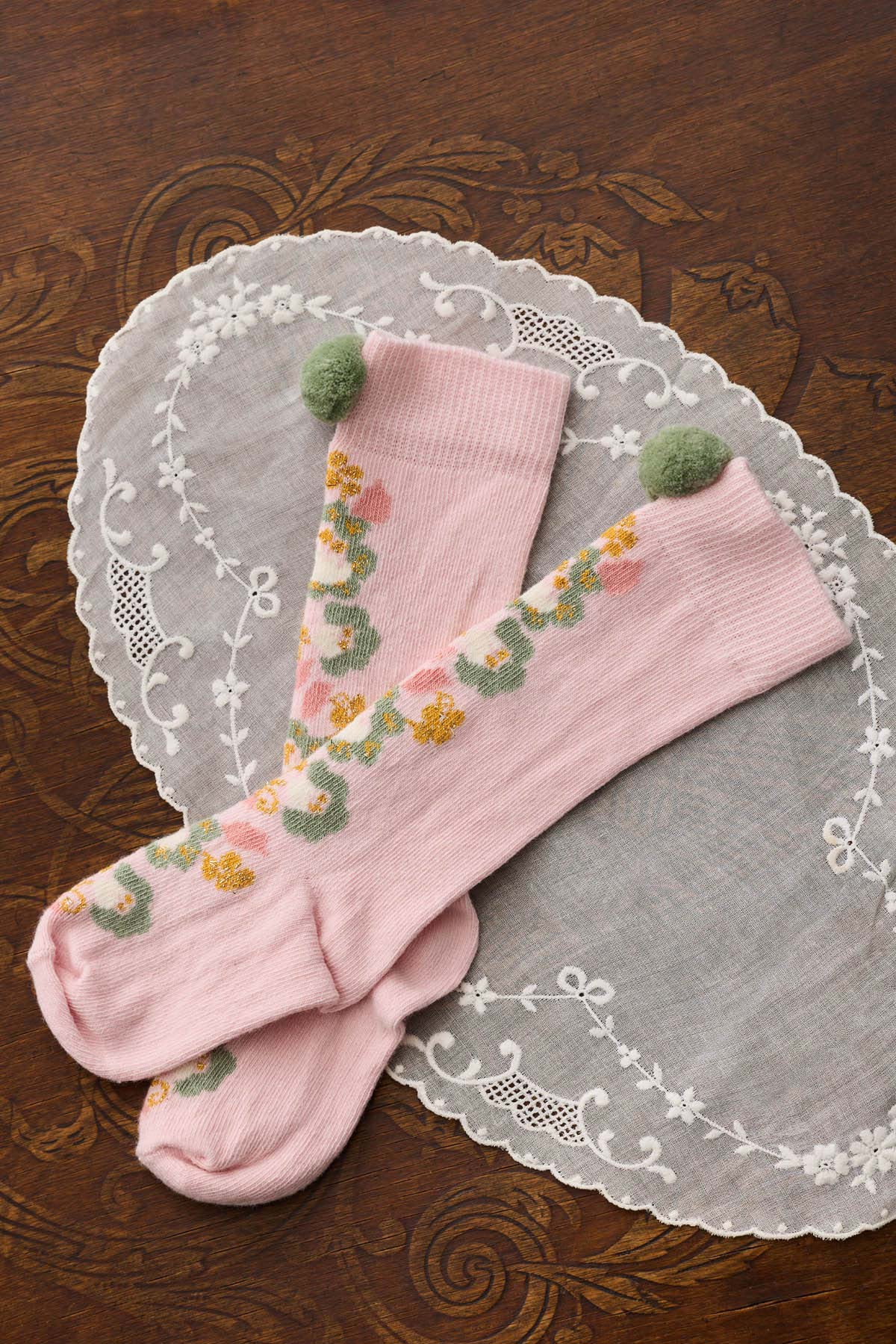 Kniekousen Chelie met pompons - Katoenmix - Blush - Louise Misha