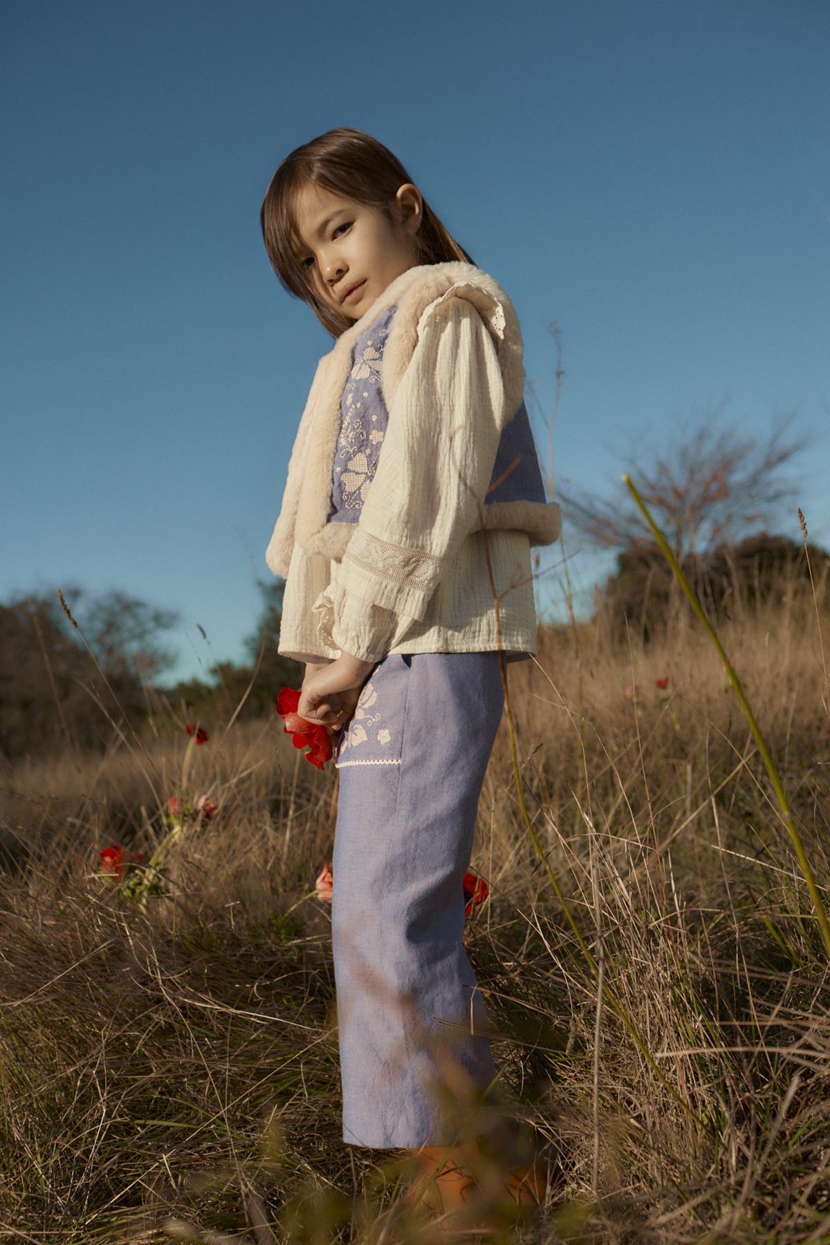 Broek Flofi met borduursels - Biologisch katoen - Light Blue - Louise Misha
