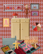 Harlekijn Roze Rood – Speels ruitbehang van duurzaam vliesbehang – Atelier Chien