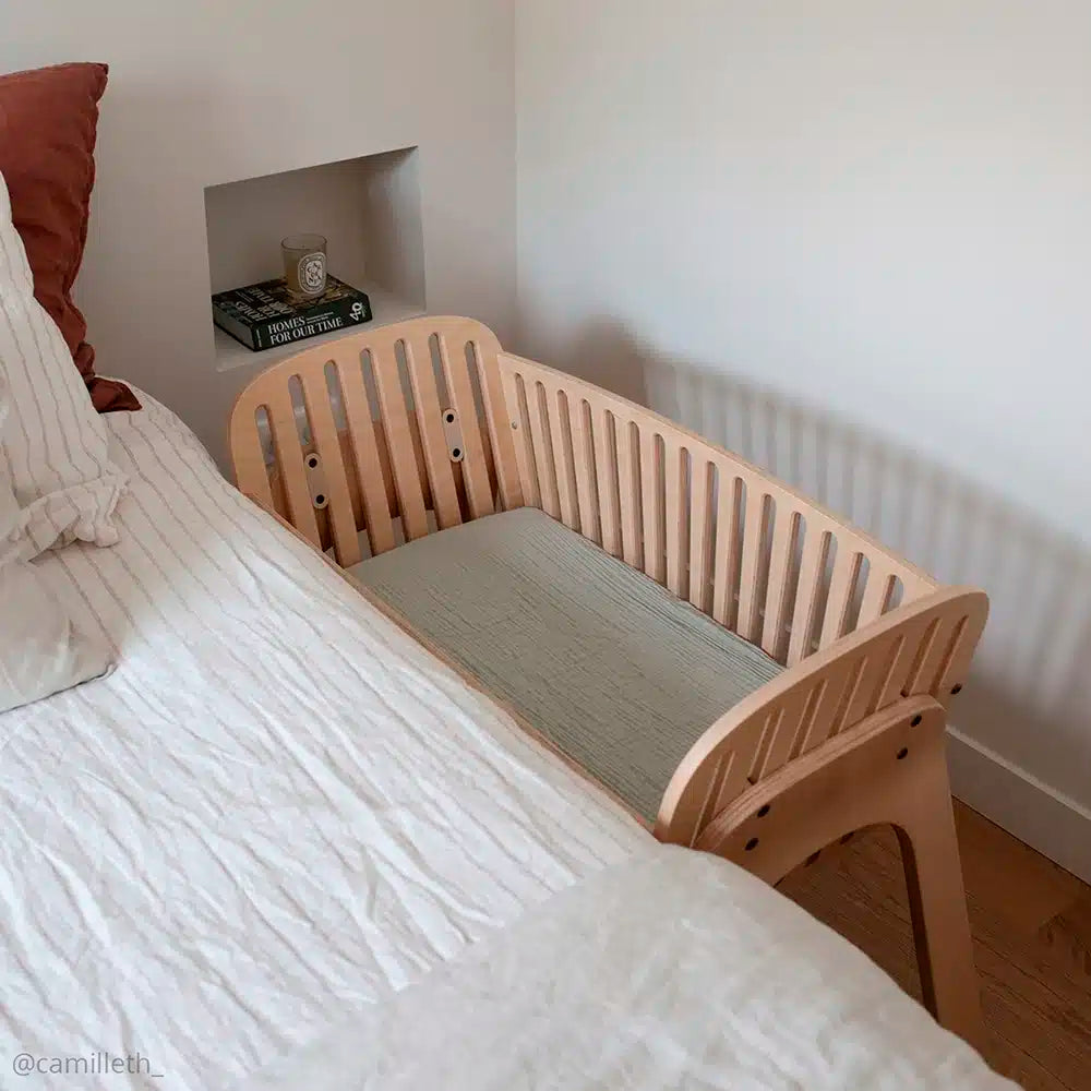 KODO Co-sleeping Crib - Houten Co Sleeper - Van Geboorte tot 6 Maanden - Charlie Crane - productfoto - afbeelding 6