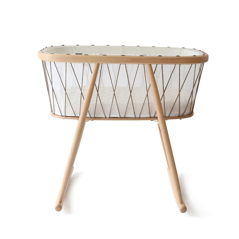 KUMI Wooden Cradle - Schommelend Houten Wiegje - Charlie Crane - productfoto - afbeelding 12