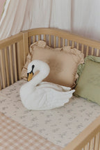 Cushion Swan - Zwanenkussen - Ivory - 30 × 30 cm - Lorena Canals - productfoto - afbeelding 3