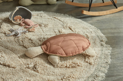 Cushion Turtle – Schildpadkussen – 30 × 45 cm – Lorena Canals
