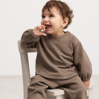 Baby joggingbroek Peon B - Biologisch katoen - Dusty Brown - MarMar Copenhagen - lifestyle - afbeelding 3