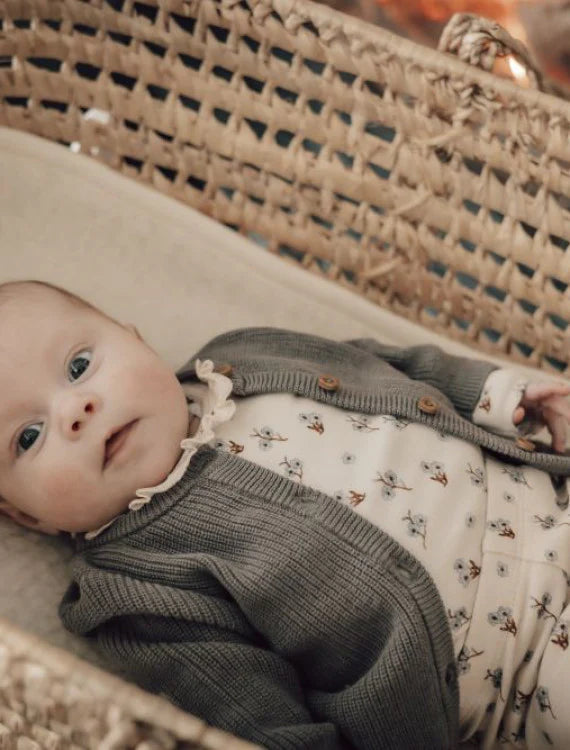 Wollen onderlegger - Matrasbeschermer wieg en kinderwagen - Scheerwol - Beige - Alwero