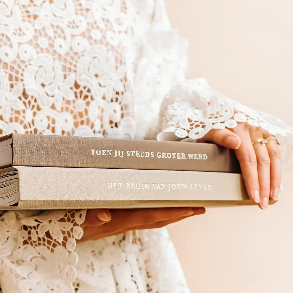 Toen jij steeds groter werd – Livre souvenir d'enfance à compléter de 1 à 10 ans avec souvenirs et étapes clés – Birth Lines