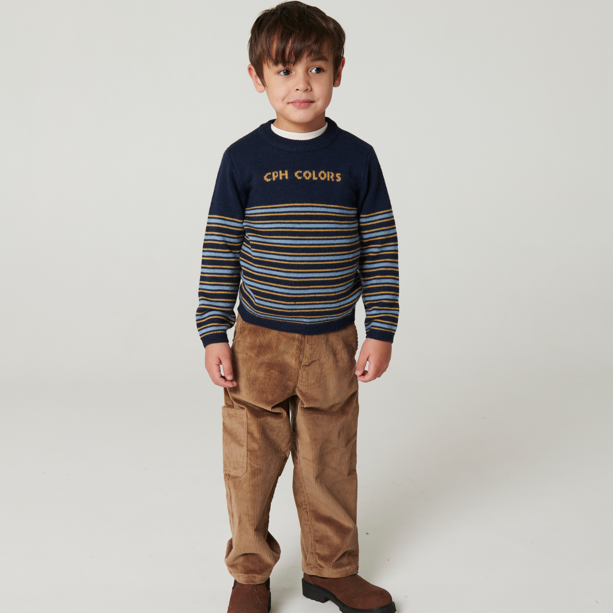 Corduroy cargo broek - Brown - Biologisch katoen - Copenhagen colors - model