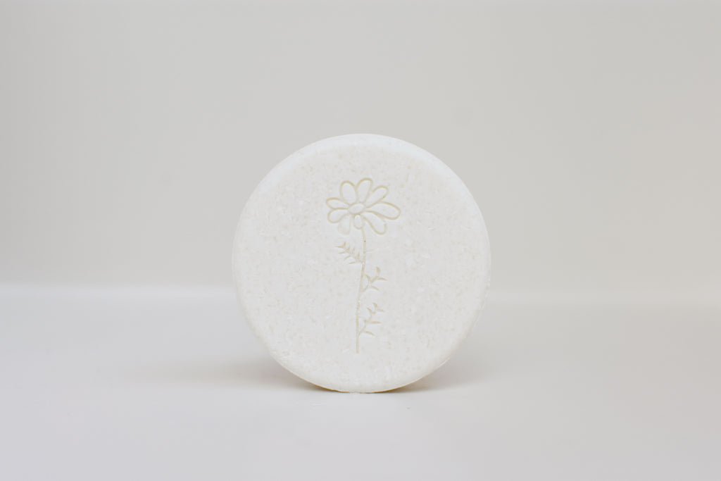 HUSKS - Newborn Baby Soap Bar - Aromatherapeutisch - Lavendel & Haver - 100% natuurlijk - witte shampoobar