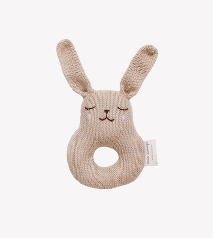 Zachte rammelaar - Konijn/Bunny rattle - Alpaca wol - Sand/Beige - Main Sauvage