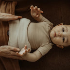 Warmtekussen voor baby’s & ouders - Cookie/beige - KipKep Woller  baby