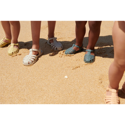 Liewood - Bree sandals - Zwemschoentjes - op het strand